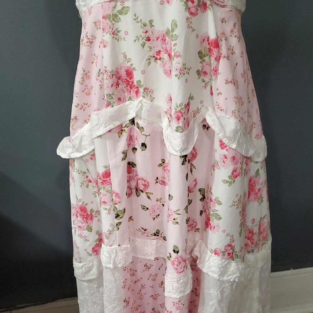 Ebossy Pink and White Barbiecor Floral Cottagecore  Halter Dress Size S - Picture 9 of 15